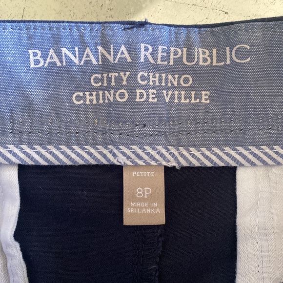 Women’s Banana Republic Size 8P City Chino Navy Blue Stretch Shorts 5” inseam - Picture 7 of 9